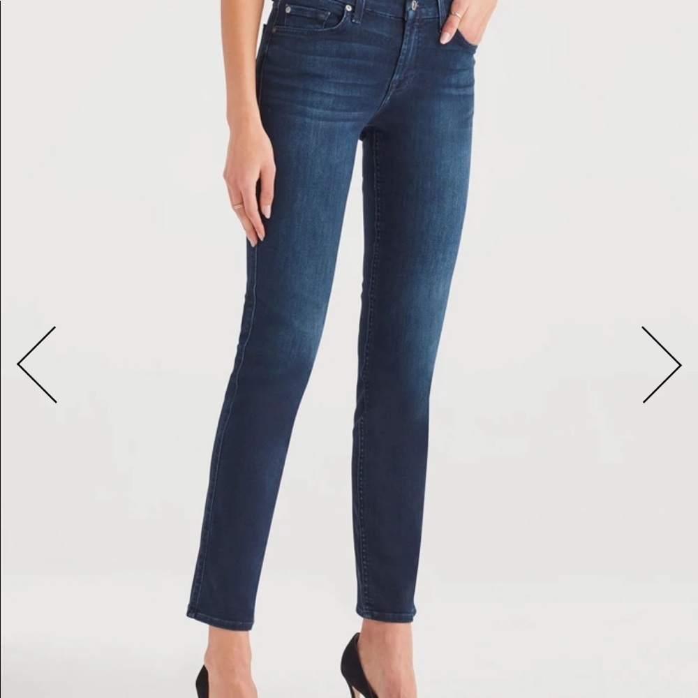 7 For All Mankind medium wash Kimmie straight leg jean - Picture 3 of 9